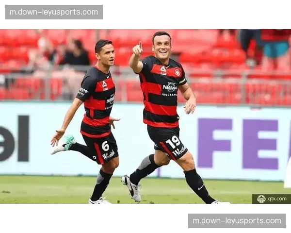 西汉姆联客场战绩联赛垫底 努诺需解决防线崩盘问题